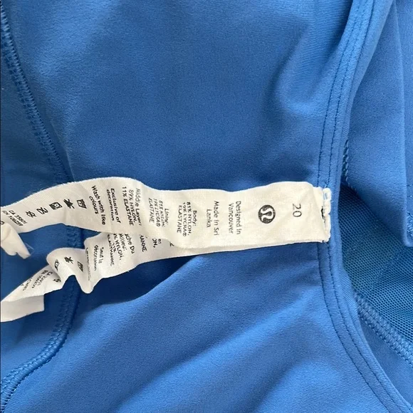 Lululemon Athletica Blue Fitted Crop Tank Top - Picture 3 of 3